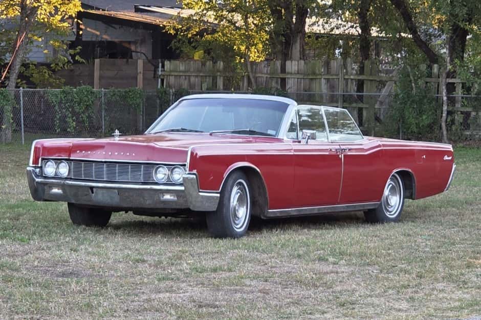 1967 Lincoln Continental (1961-1969) sold for $34,000