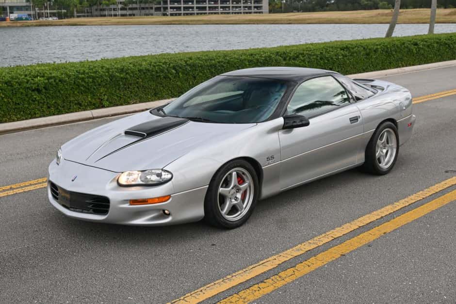 1998 Chevrolet Camaro 4th Generation 1993-2002 sold for $22,500