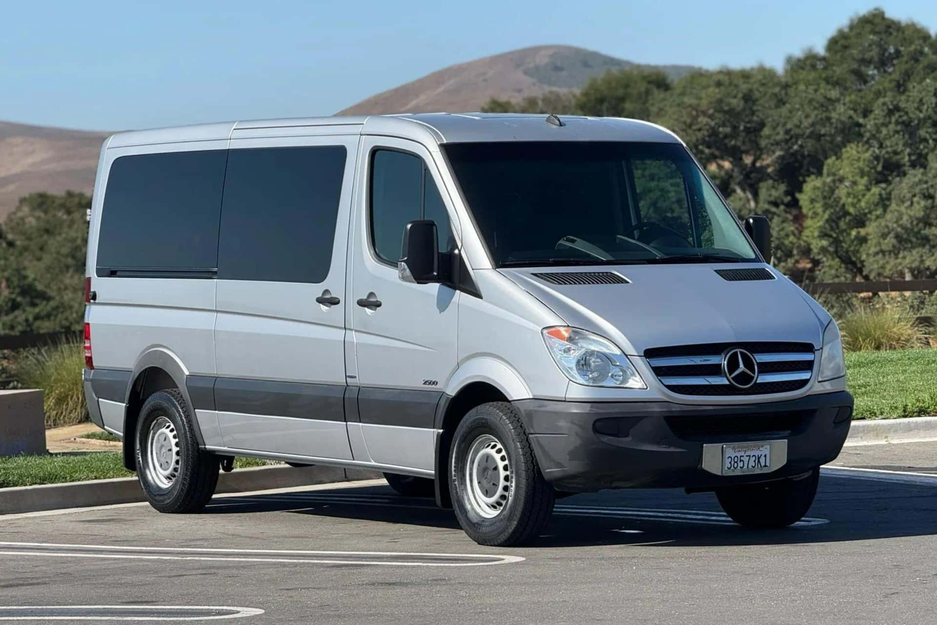 2013 Mercedes-Benz Sprinter sold for $37,000