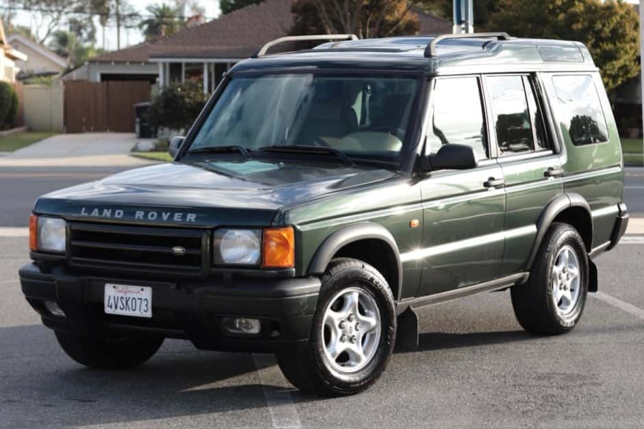 2000 Land Rover Discovery II sold for $9,000