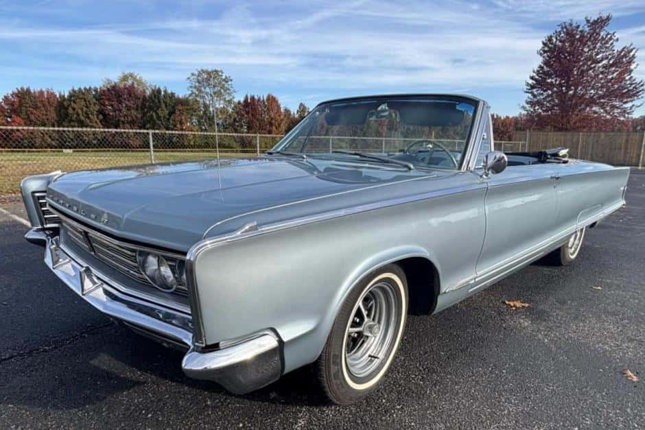 1966 Chrysler Newport sold for $16,250