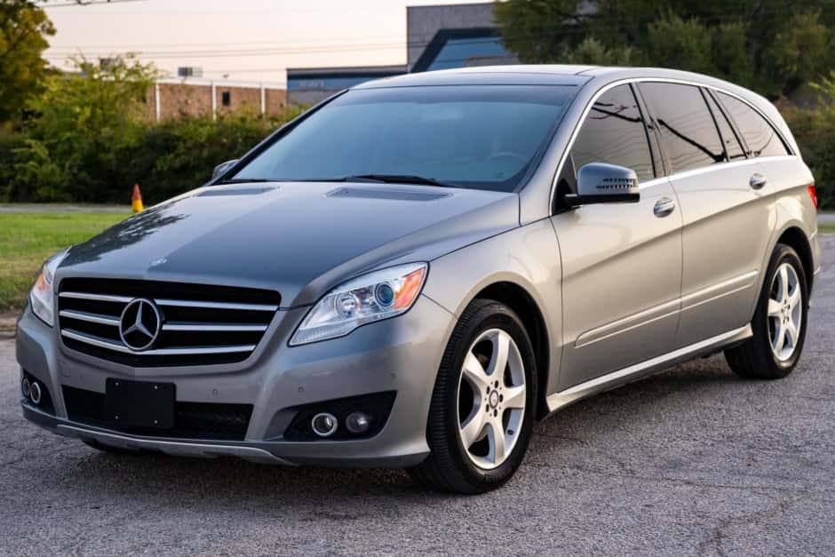 2011 Mercedes-Benz W251 R-Class sold for $14,500
