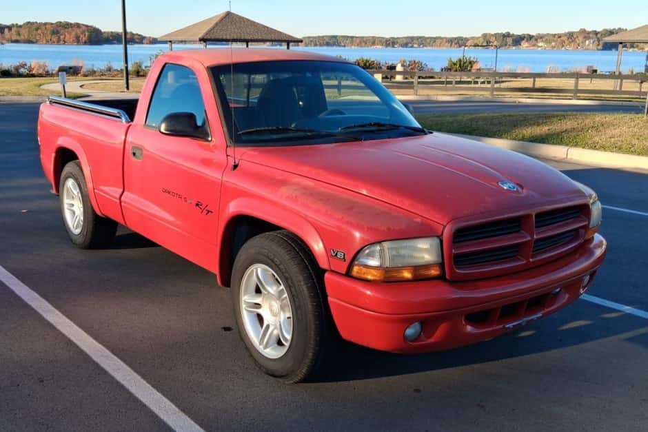 1999 Dodge Dakota (1997-2004) sold for $6,600