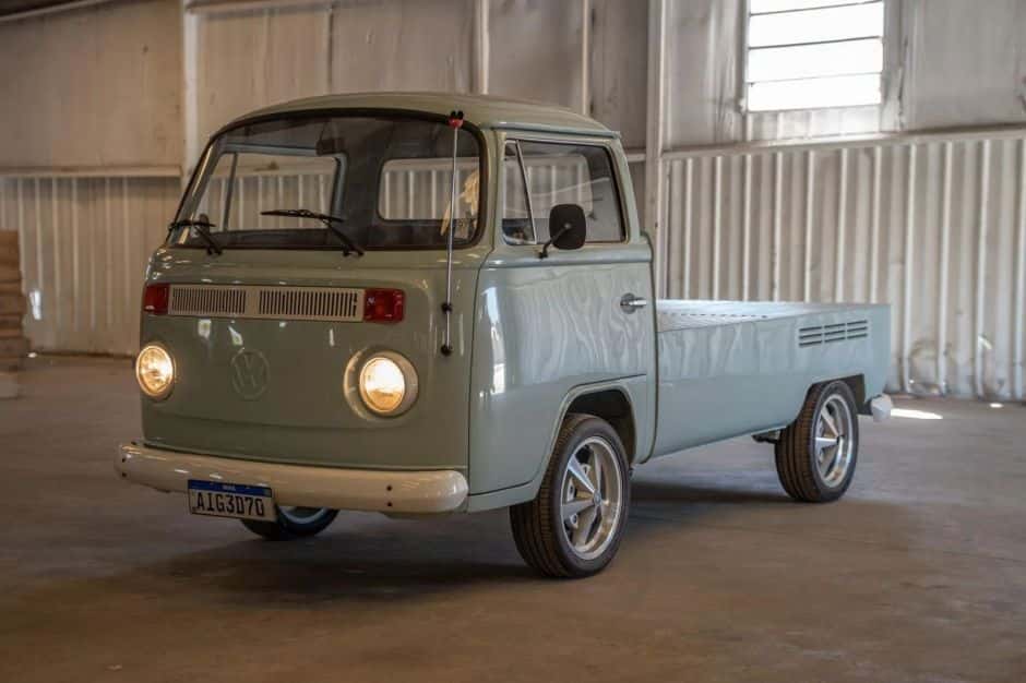 1978 Volkswagen Bay-Window Pickup sold for $8,300