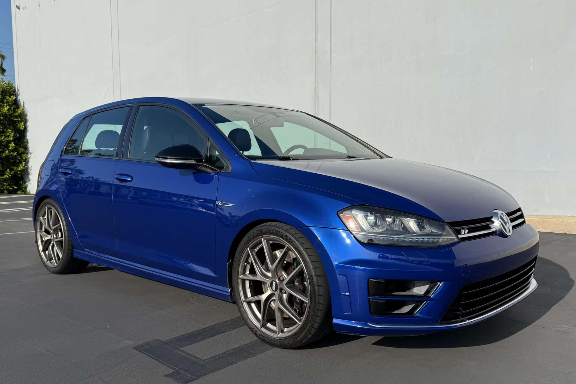 2016 Volkswagen Golf R sold for $25,500