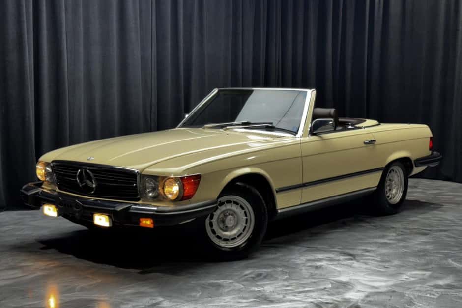 1985 Mercedes-Benz R107 SL sold for $22,500
