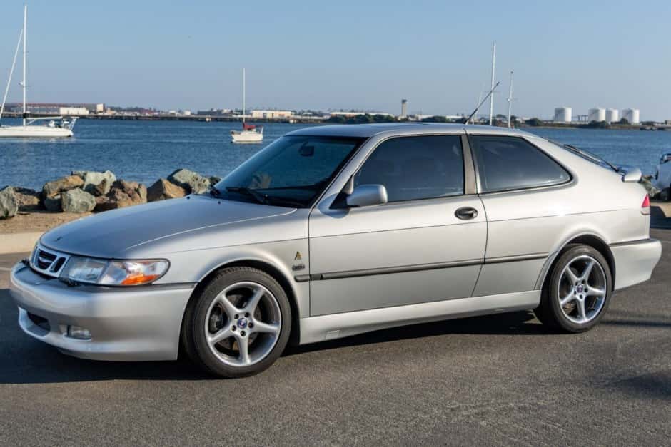 2000 Saab 9-3 sold for $10,500