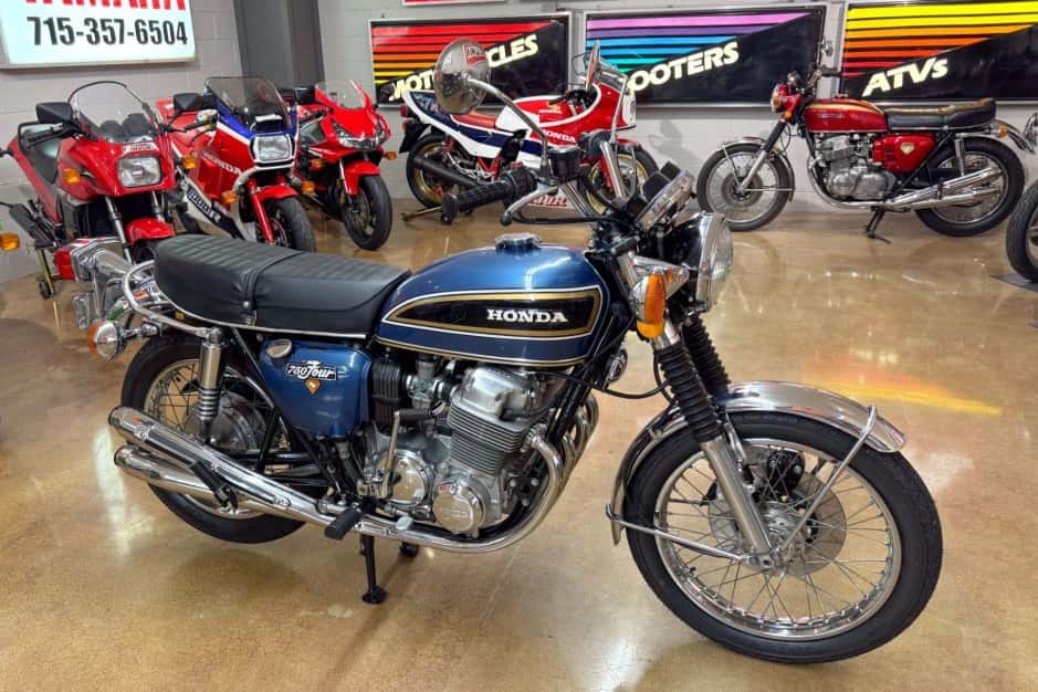 1975 Honda CB750 & CB750A sold for $8,011