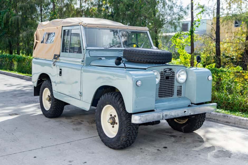 1967 Land Rover Series 88 sold for $24,500
