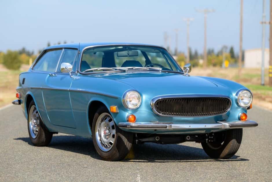 1973 Volvo 1800ES sold for $18,250