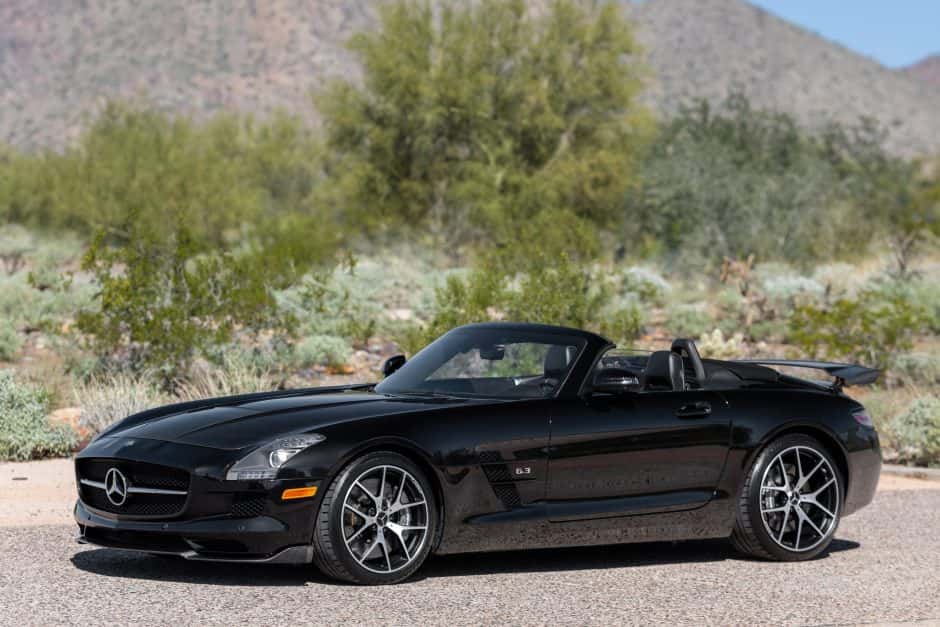 2015 Mercedes-Benz SLS AMG sold for $153,500