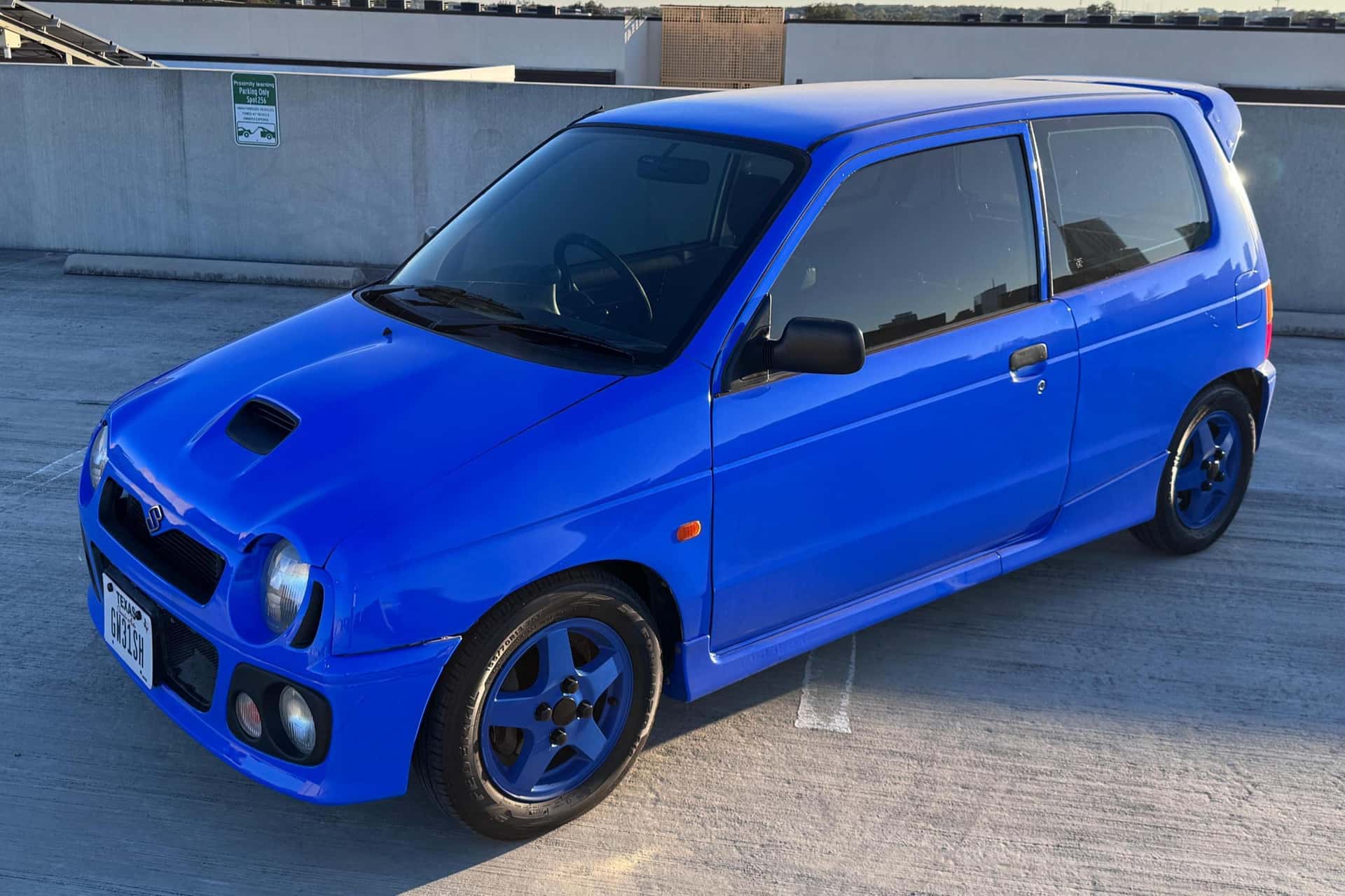 1995 Suzuki Alto sold for $4,500