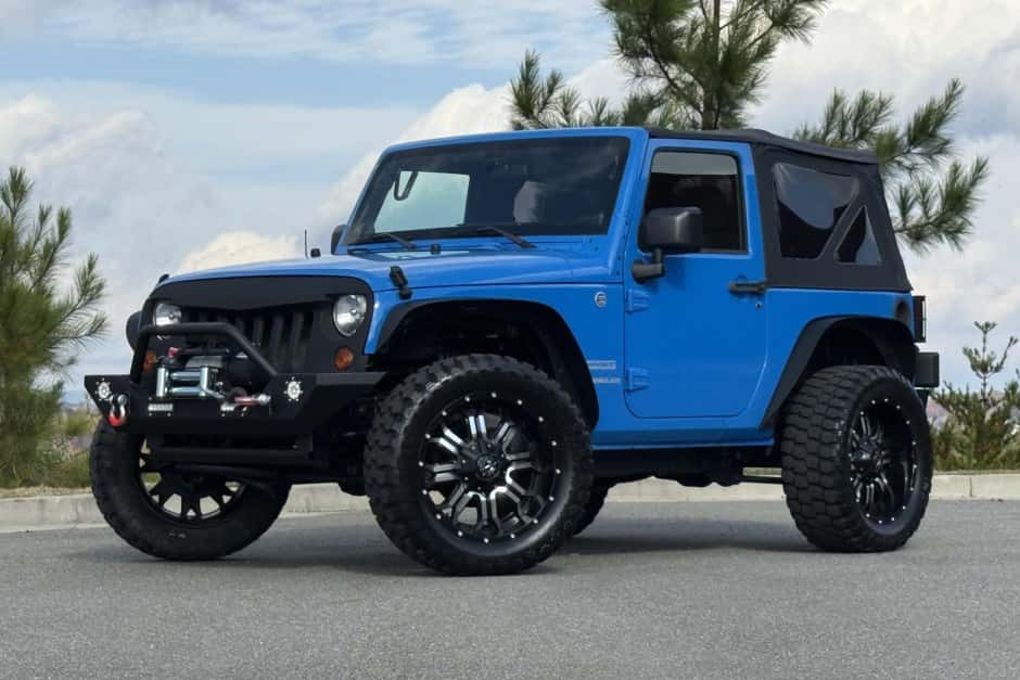2011 Jeep Wrangler JK (2007-2018) sold for $11,750