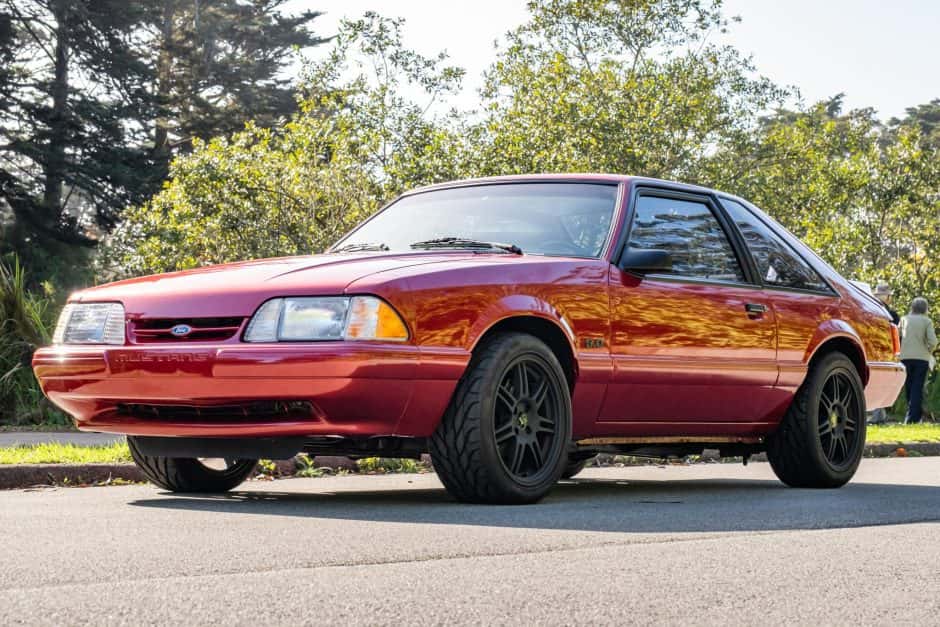 1992 Ford Fox-Body Mustang sold for $21,500