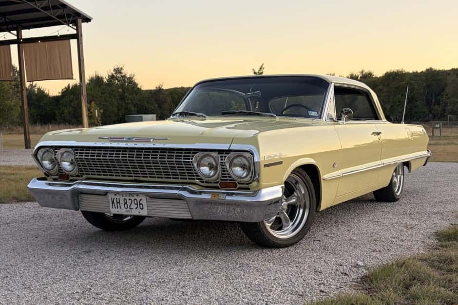 1963 Chevrolet Impala (1961-1964) sold for $33,850