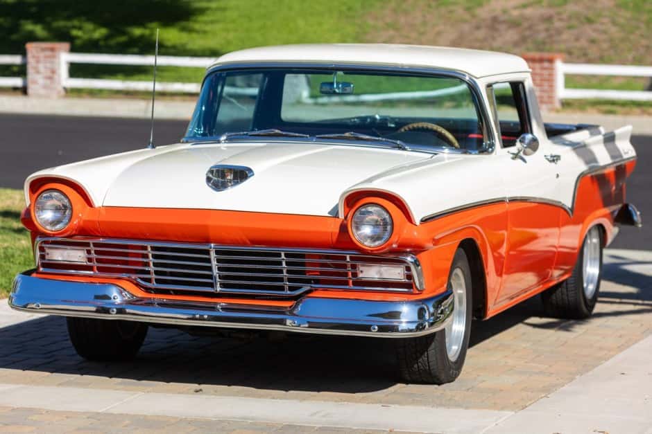 1957 Ford Ranchero sold for $27,001