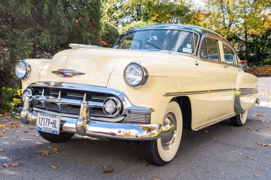 1953 Chevrolet Bel Air sold for $20,001