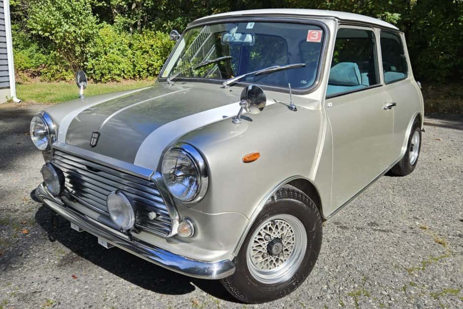 1984 Mini Mk III-Mk V sold for $12,001
