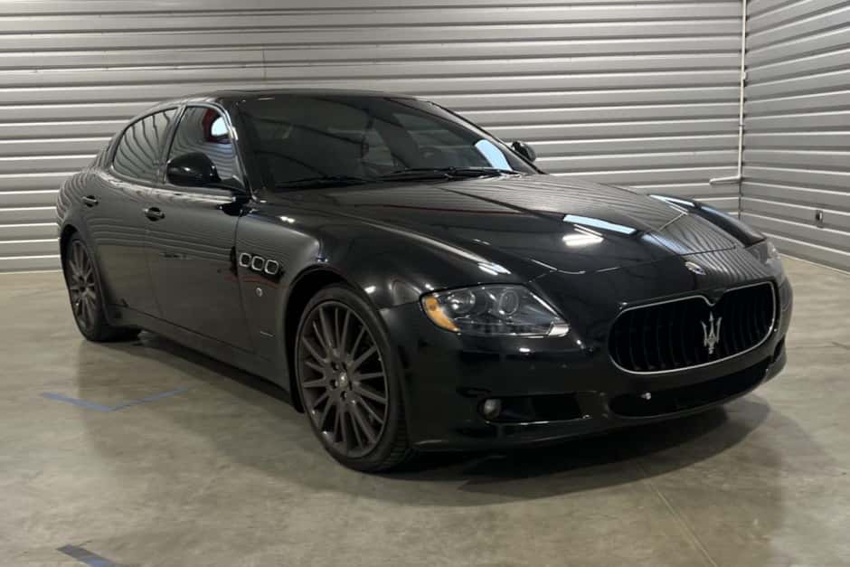 2010 Maserati Quattroporte sold for $26,500
