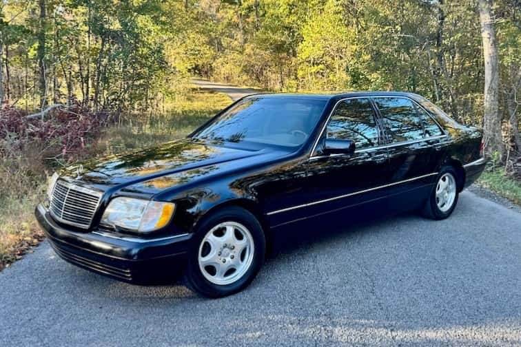 1999 Mercedes-Benz W140 S-Class sold for $8,100