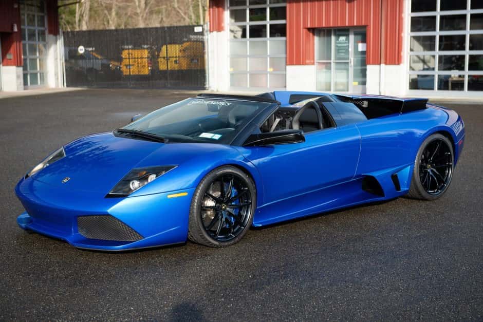 2008 Lamborghini Murciélago sold for $300,000