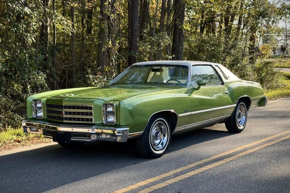 1976 Chevrolet Monte Carlo sold for $29,000