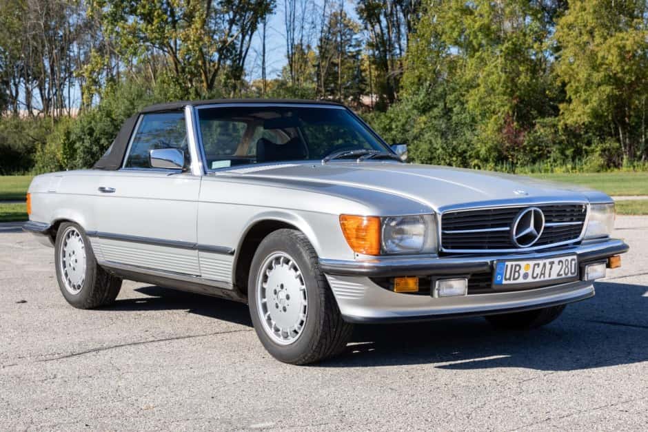 1979 Mercedes-Benz R107 SL sold for $6,200