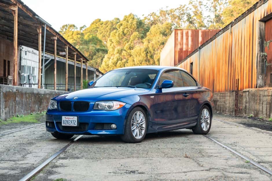 2011 BMW E82/E88 1-Series sold for $16,500