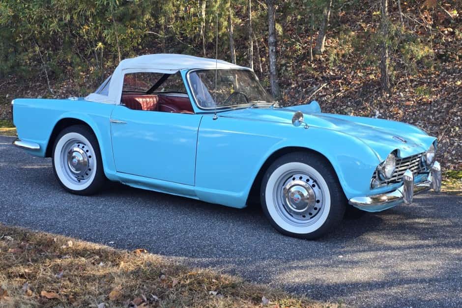1962 Triumph TR4 sold for $14,500