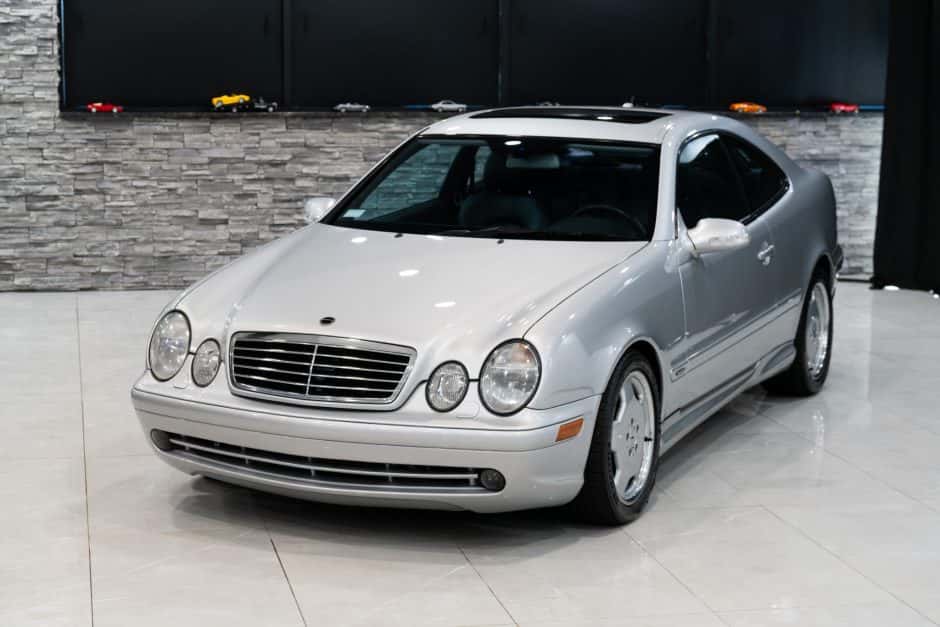 2002 Mercedes-Benz CLK-Class sold for $15,000