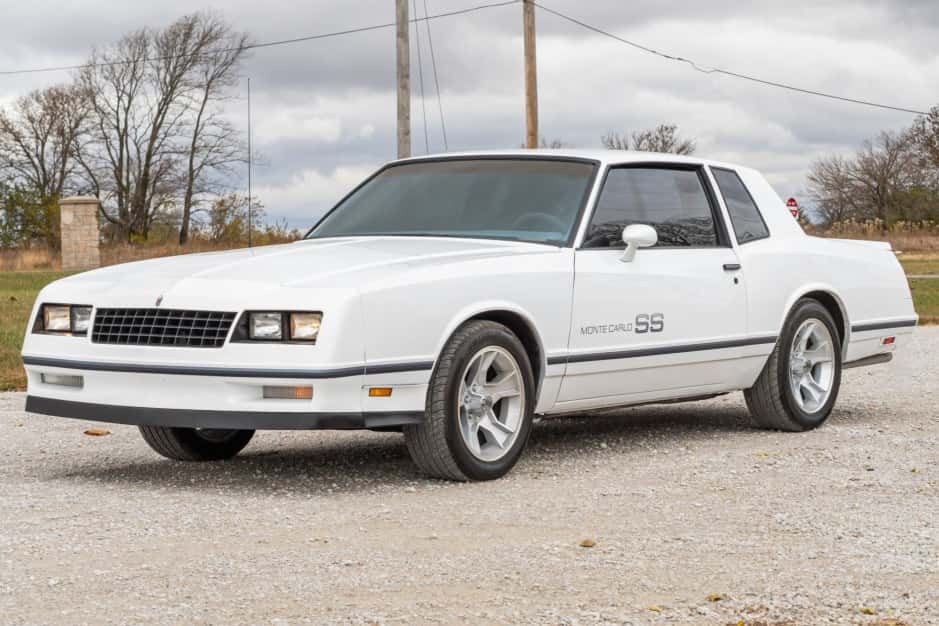 1984 Chevrolet Monte Carlo sold for $13,500
