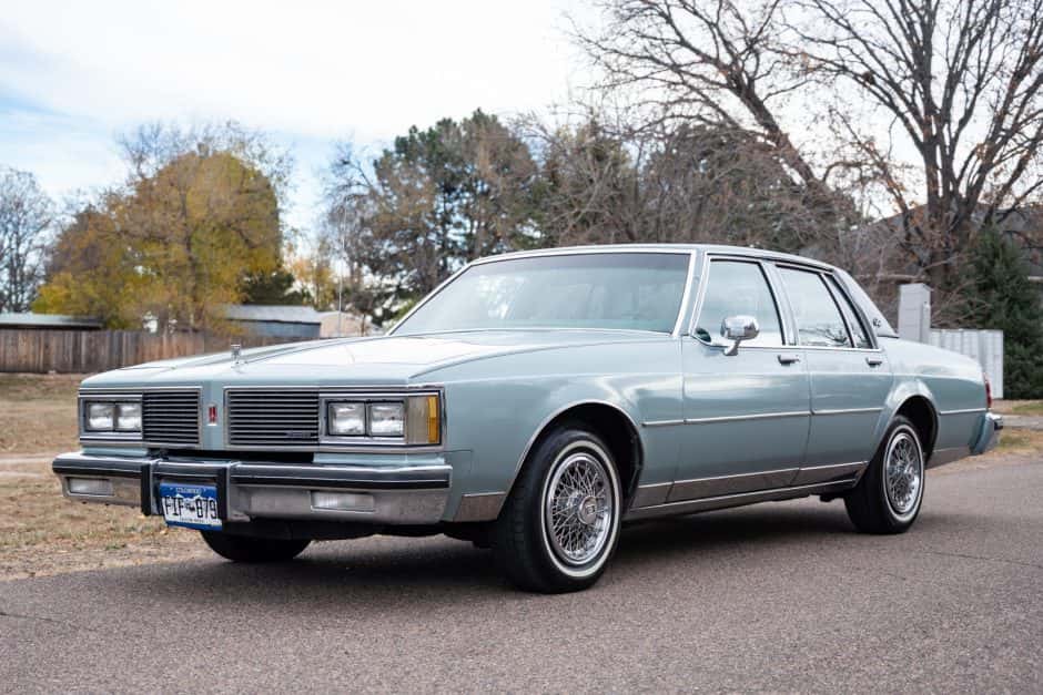 1982 Oldsmobile 88 sold for $3,300