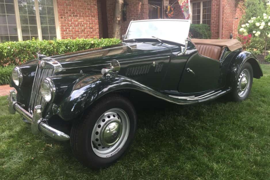 1954 MG TF sold for $10,500