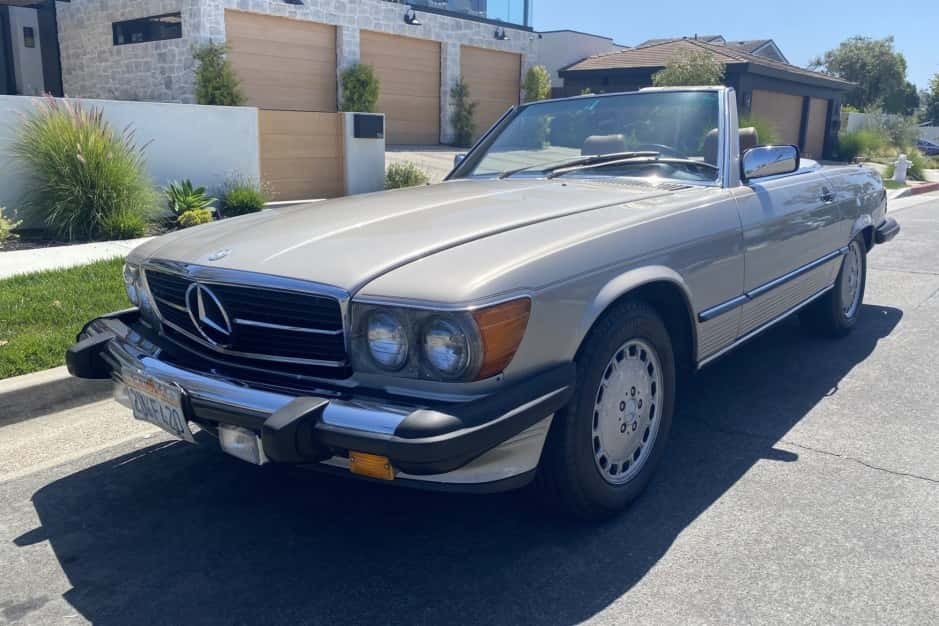 1987 Mercedes-Benz R107 SL sold for $16,250