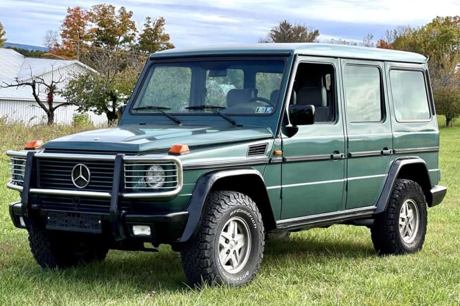 1990 Mercedes-Benz W463 G-Class (1990-2018) sold for $24,750