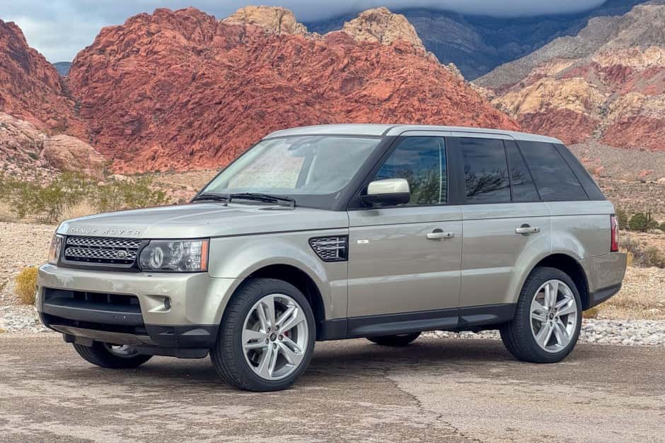 2013 Land Rover Range Rover Sport L320 sold for $25,000