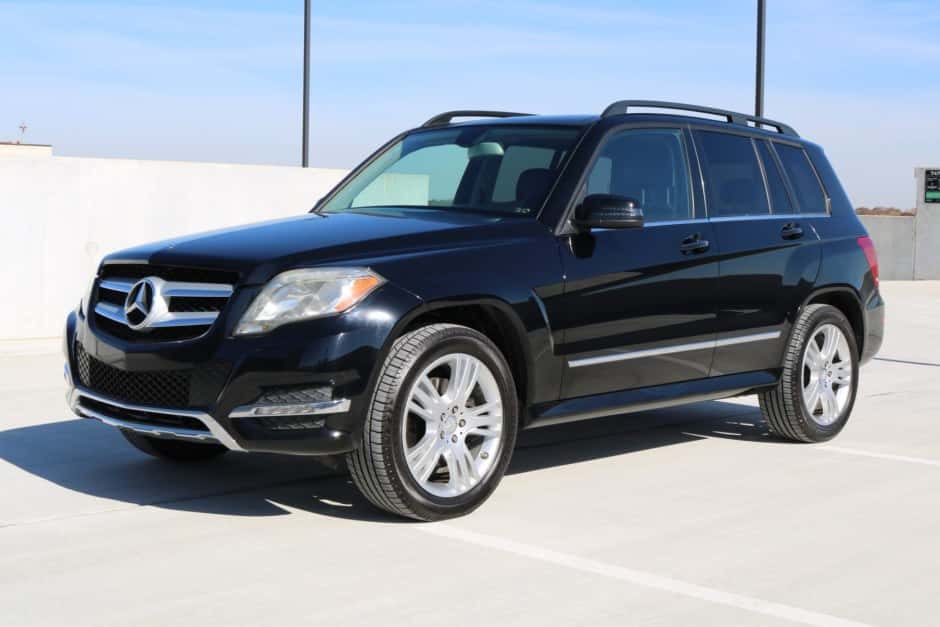 2013 Mercedes-Benz X204 GLK-Class sold for $10,500