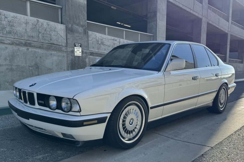 1991 BMW E34 M5 sold for $33,500