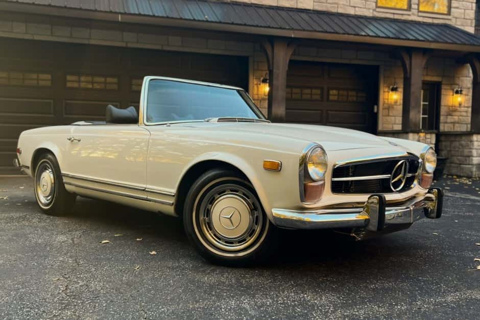 1970 Mercedes-Benz W113 SL sold for $49,000