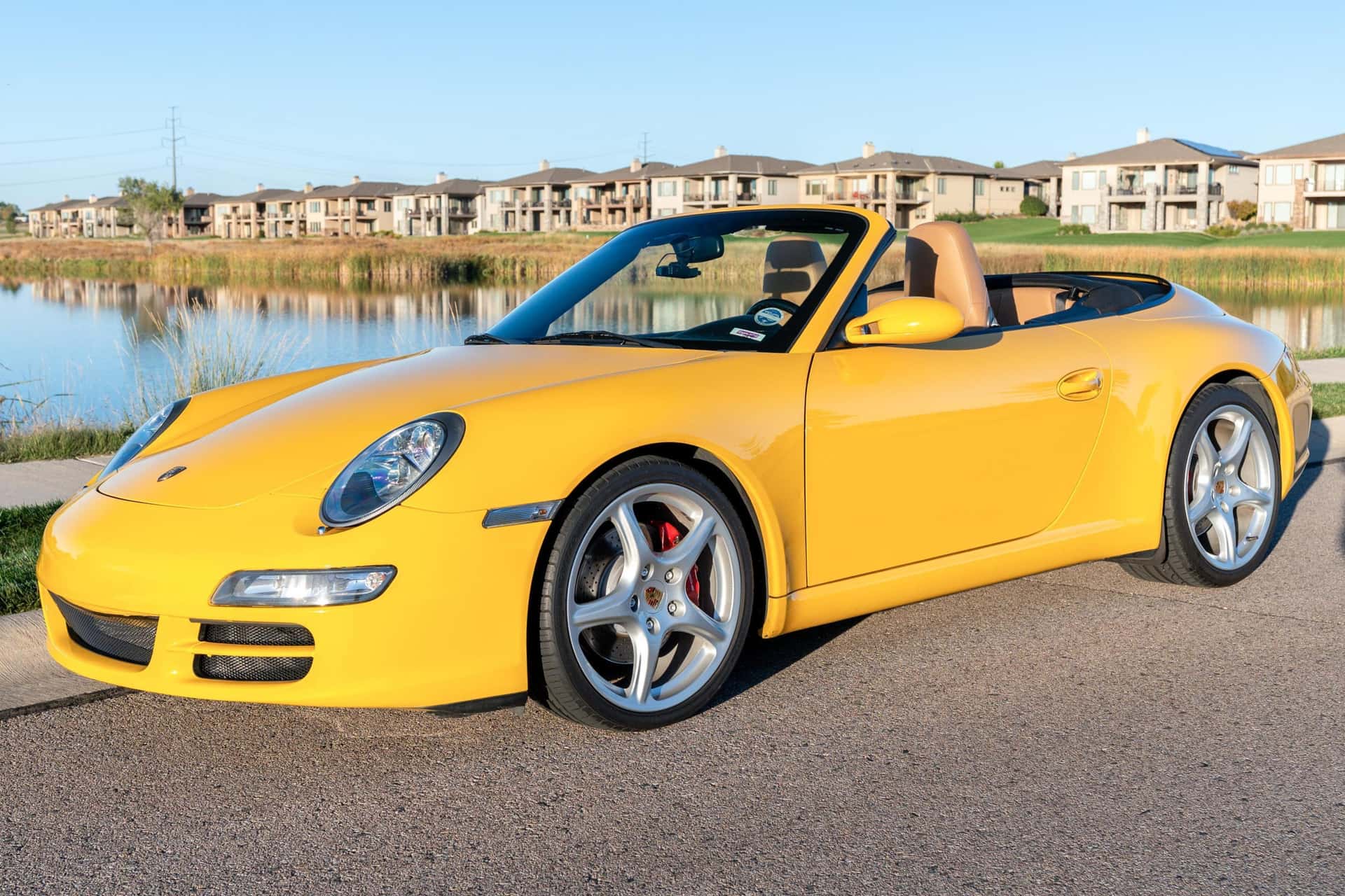 2006 Porsche 997 911 sold for $32,750