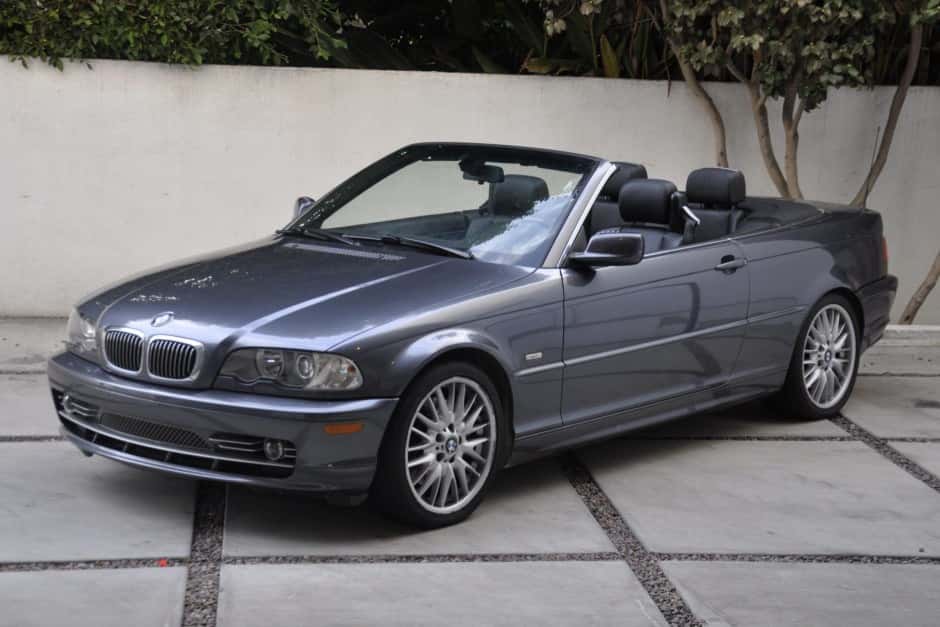 2003 BMW E46 3-Series Convertible sold for $12,200