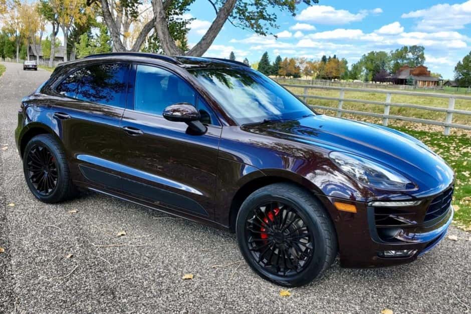 2017 Porsche Macan sold for $30,450