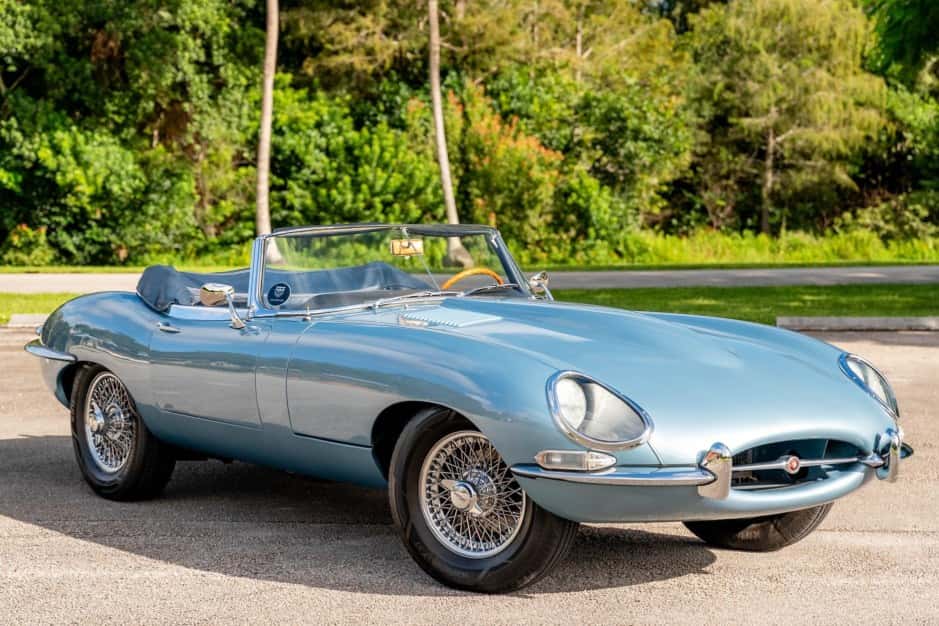 1967 Jaguar XKE Series I sold for $112,000
