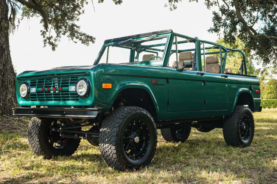 1972 Ford Bronco U13/U14/U15 1966-1977 sold for $138,500
