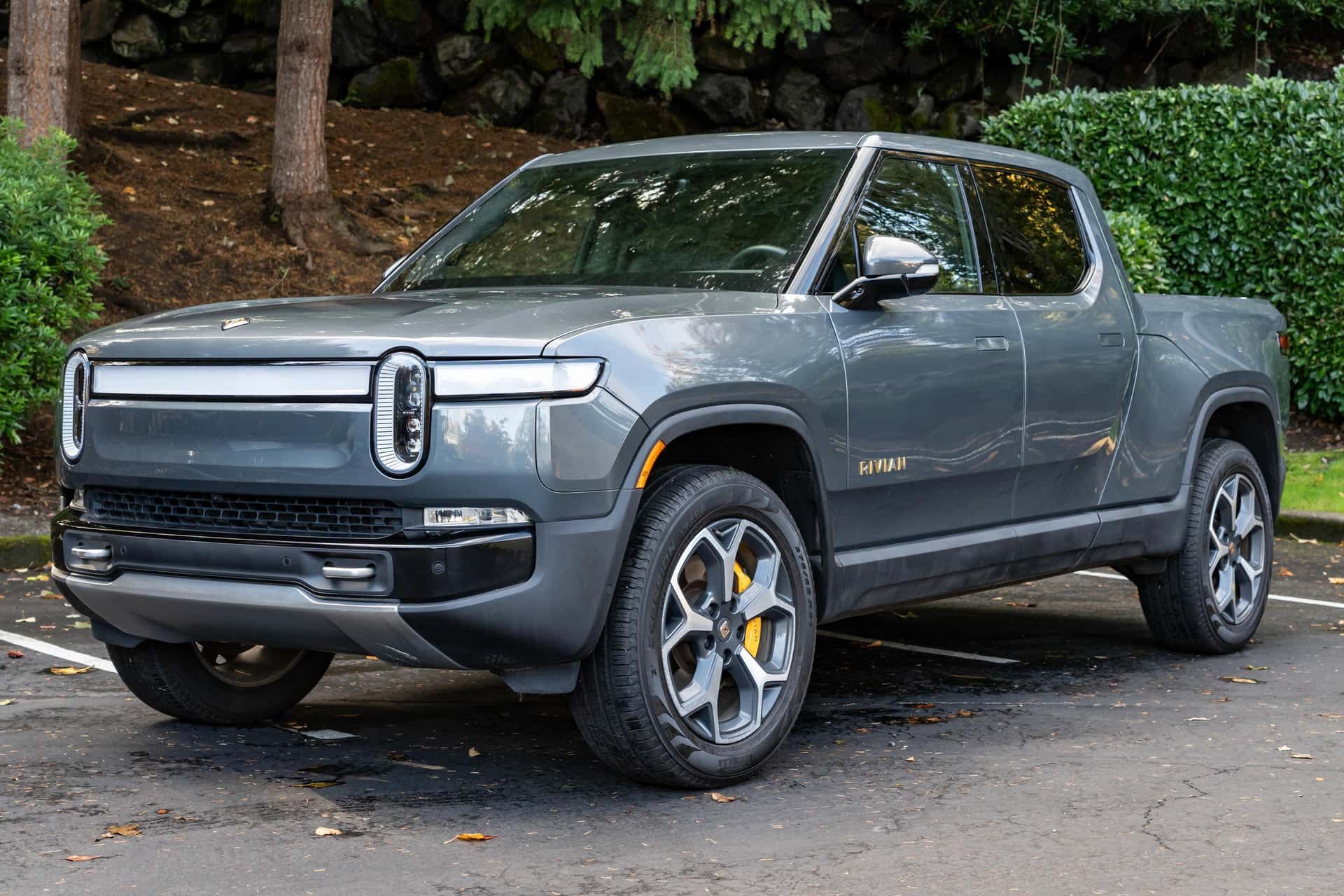 2022 Rivian R1T sold for $43,000