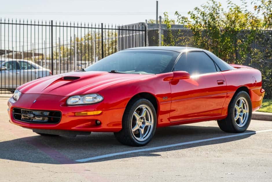 2001 Chevrolet Camaro (4th Generation – 1993-2002) sold for $23,000