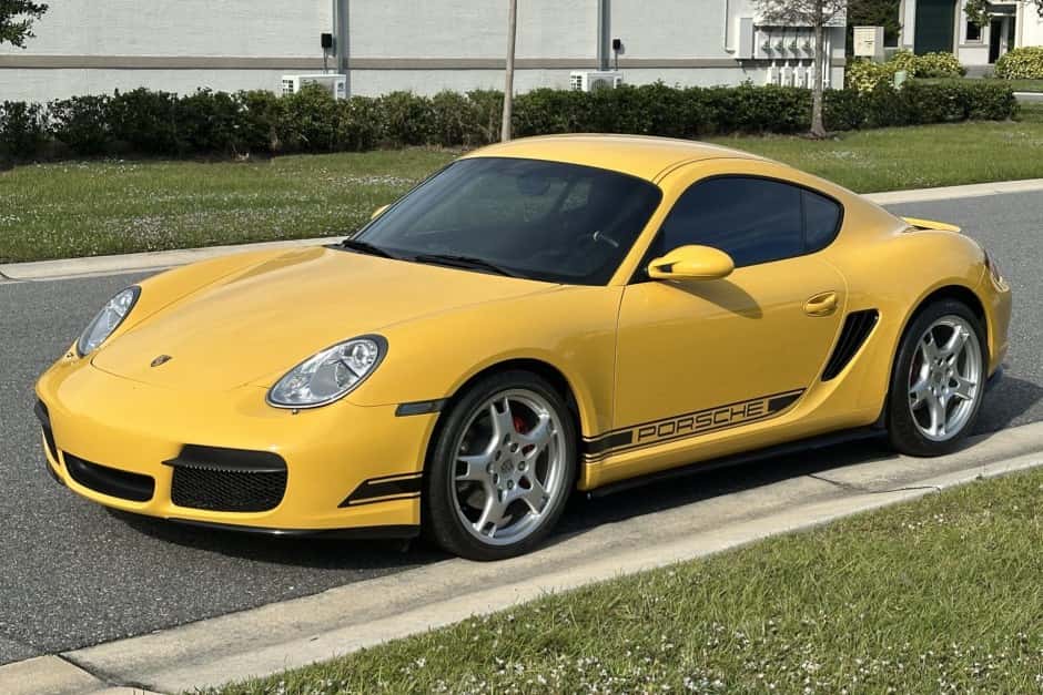 2006 Porsche 987 Cayman sold for $28,000