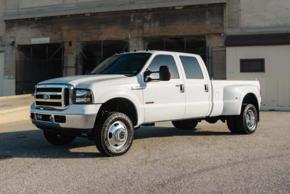 2006 Ford Super Duty 1999-2007 sold for $24,500