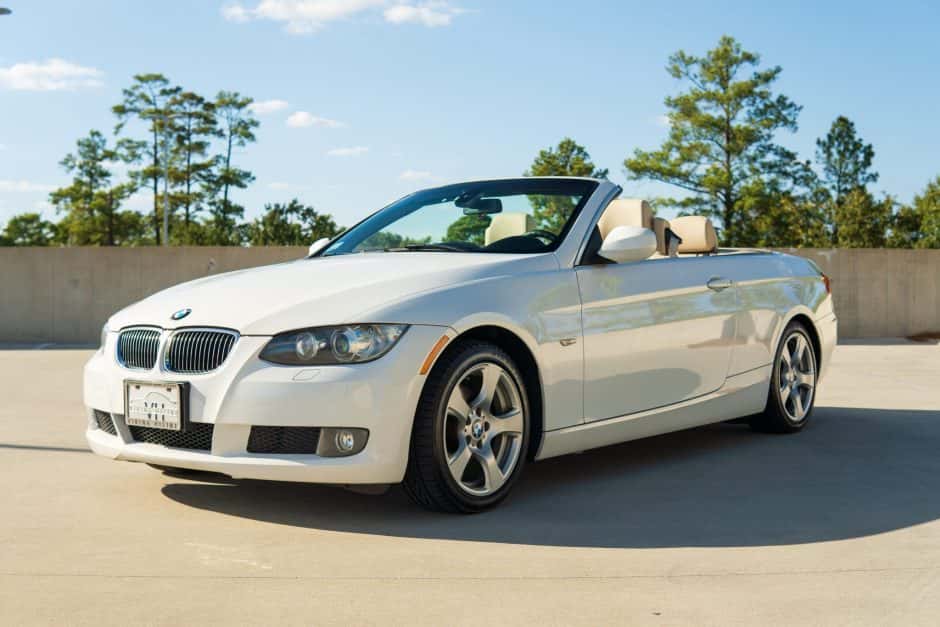 2010 BMW E92/E93 3-Series Coupe & Convertible sold for $10,000