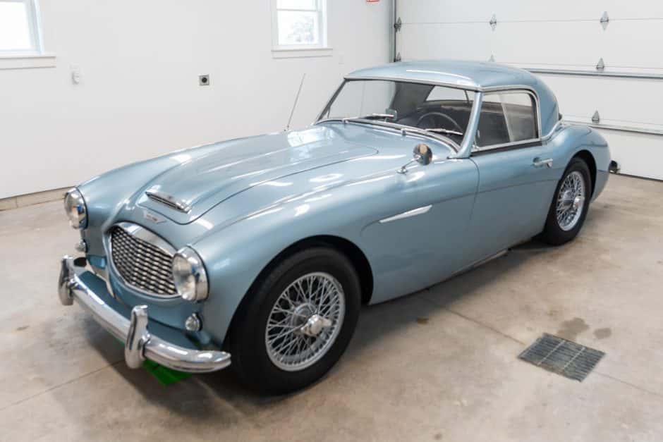 1957 Austin-Healey 100-6 sold for $30,500
